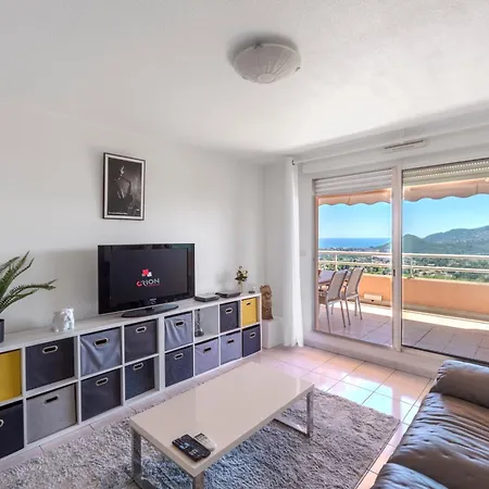 Apartment Vue